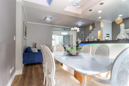 Casa à venda com 3 quartos, 144m² em Santo Amaro, São Paulo