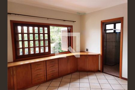 Casa à venda com 3 quartos, 200m² em Jardim Petropolis, São Paulo