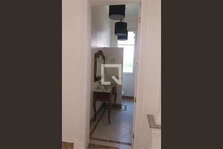 Casa à venda com 4 quartos, 340m² em Interlagos, São Paulo