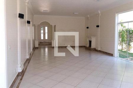 Casa à venda com 4 quartos, 340m² em Interlagos, São Paulo