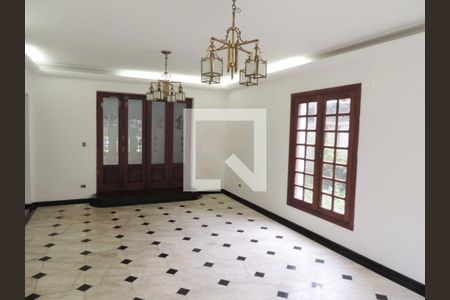 Casa à venda com 4 quartos, 450m² em Santo Amaro, São Paulo