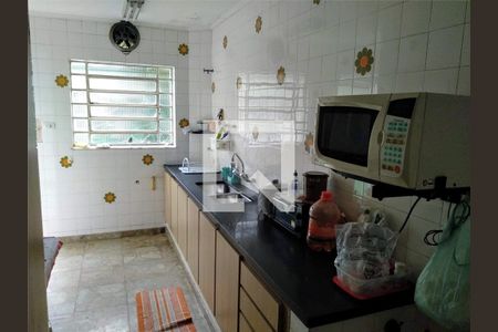 Casa à venda com 3 quartos, 191m² em Vila Alexandria, São Paulo