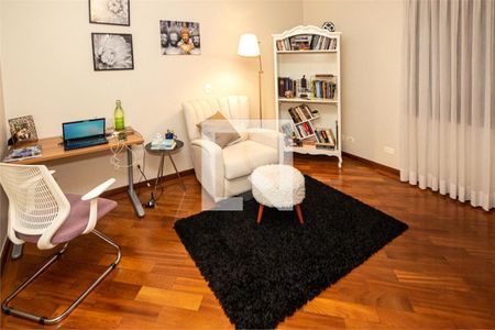 Casa à venda com 4 quartos, 419m² em Jardim dos Estados, São Paulo