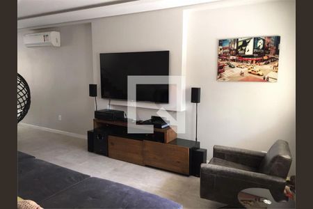 Casa à venda com 3 quartos, 120m² em Santo Amaro, São Paulo