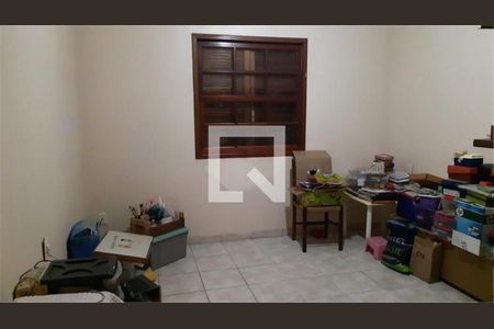 Casa à venda com 7 quartos, 250m² em Vila Anhanguera, São Paulo