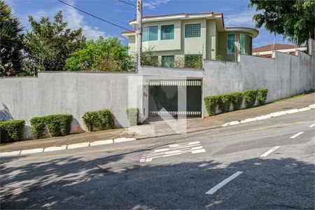 Casa à venda com 5 quartos, 672m² em Chácara Monte Alegre, São Paulo