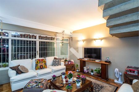 Casa à venda com 3 quartos, 164m² em Chácara Monte Alegre, São Paulo