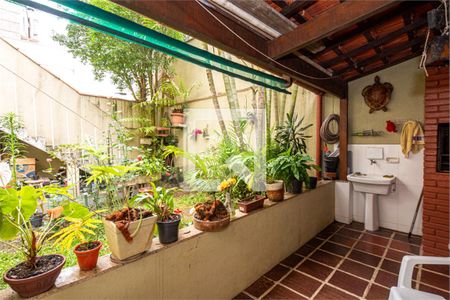Casa à venda com 3 quartos, 164m² em Chácara Monte Alegre, São Paulo