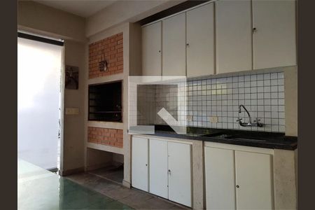 Casa à venda com 4 quartos, 528m² em Jardim Marajoara, São Paulo