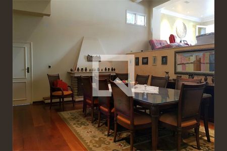 Casa à venda com 4 quartos, 528m² em Jardim Marajoara, São Paulo