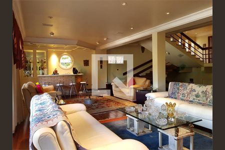 Casa à venda com 4 quartos, 528m² em Jardim Marajoara, São Paulo