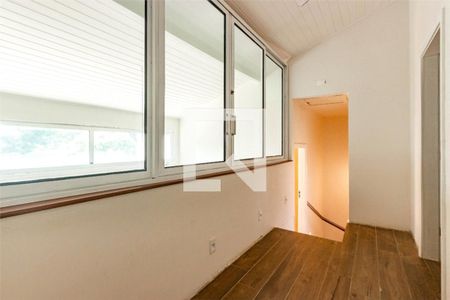 Casa à venda com 5 quartos, 292m² em Santo Amaro, São Paulo