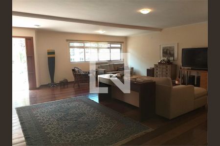 Casa à venda com 4 quartos, 420m² em Santo Amaro, São Paulo