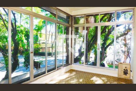 Casa à venda com 3 quartos, 240m² em Brooklin, São Paulo