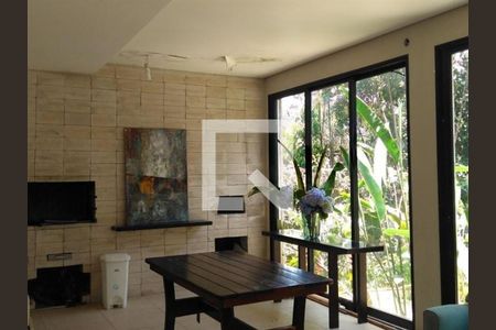 Casa à venda com 4 quartos, 510m² em Interlagos, São Paulo