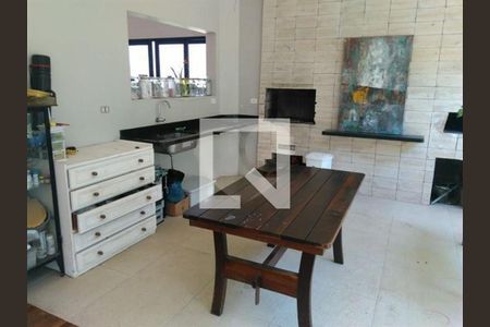 Casa à venda com 4 quartos, 510m² em Interlagos, São Paulo