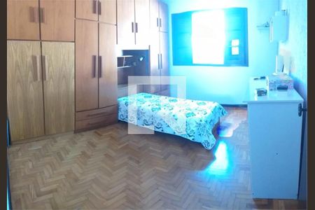 Casa à venda com 4 quartos, 209m² em Campo Grande, São Paulo