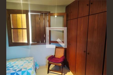 Casa à venda com 4 quartos, 500m² em Chácara Monte Alegre, São Paulo