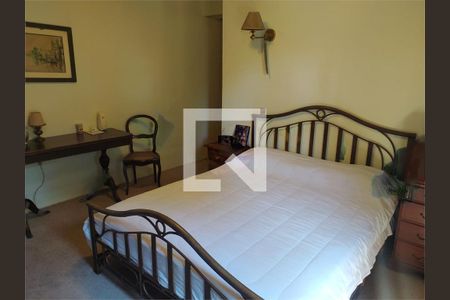 Casa à venda com 4 quartos, 500m² em Chácara Monte Alegre, São Paulo