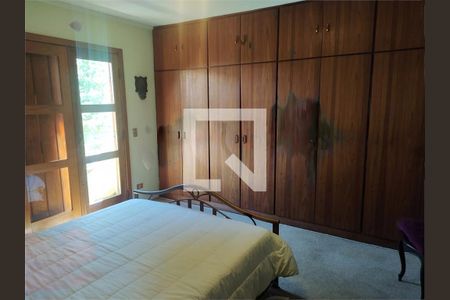 Casa à venda com 4 quartos, 500m² em Chácara Monte Alegre, São Paulo