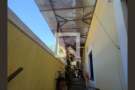 Casa à venda com 4 quartos, 500m² em Chácara Monte Alegre, São Paulo