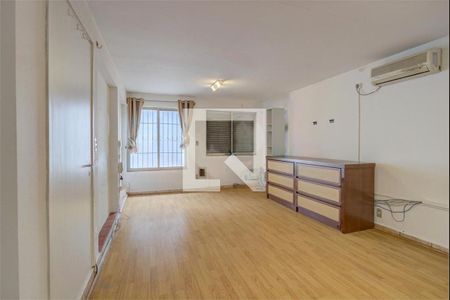 Casa à venda com 4 quartos, 380m² em Santo Amaro, São Paulo