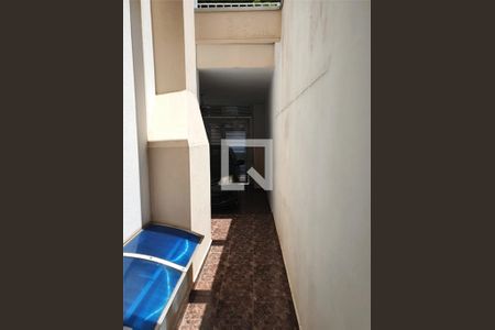 Casa à venda com 3 quartos, 204m² em Jardim Prudência, São Paulo