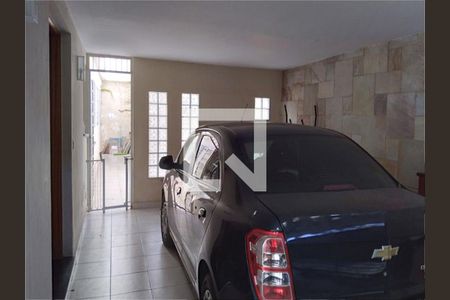 Casa à venda com 4 quartos, 212m² em Granja Julieta, São Paulo