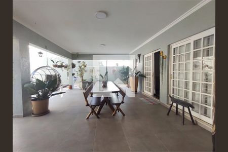 Casa à venda com 4 quartos, 488m² em Interlagos, São Paulo