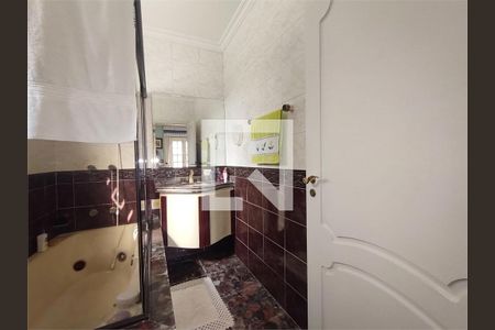 Casa à venda com 4 quartos, 488m² em Interlagos, São Paulo