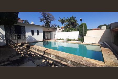 Casa à venda com 3 quartos, 334m² em Chácara Monte Alegre, São Paulo