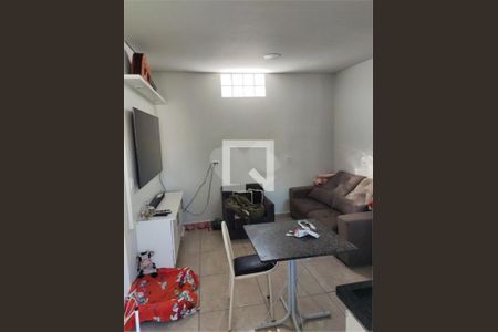 Casa à venda com 3 quartos, 110m² em Chácara Monte Alegre, São Paulo