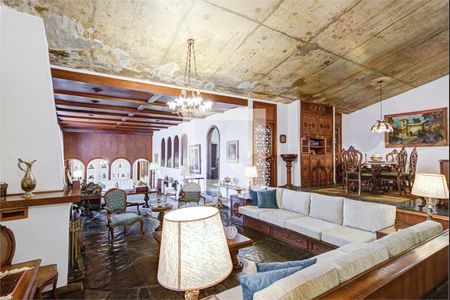 Casa à venda com 4 quartos, 369m² em Campo Belo, São Paulo