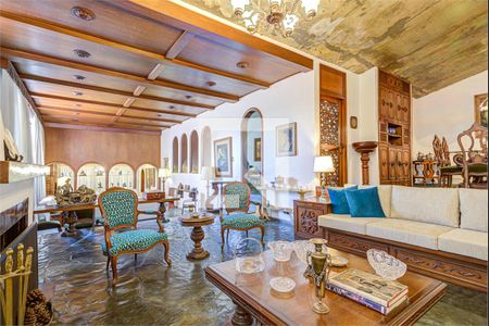 Casa à venda com 4 quartos, 369m² em Campo Belo, São Paulo