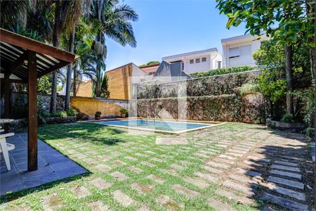 Casa à venda com 4 quartos, 369m² em Campo Belo, São Paulo