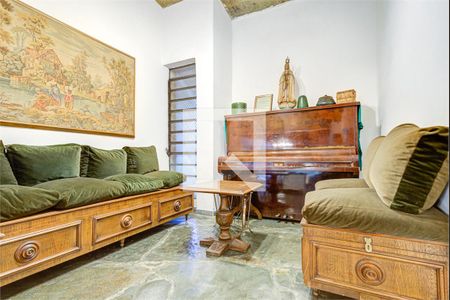 Casa à venda com 4 quartos, 369m² em Campo Belo, São Paulo