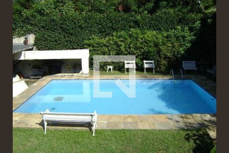 Casa à venda com 4 quartos, 335m² em Jardim Marajoara, São Paulo