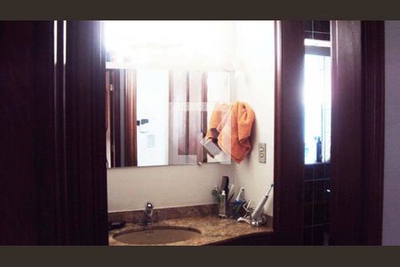 Casa à venda com 3 quartos, 250m² em Jardim Prudência, São Paulo