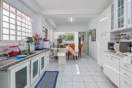 Casa à venda com 3 quartos, 157m² em Jardim Prudência, São Paulo