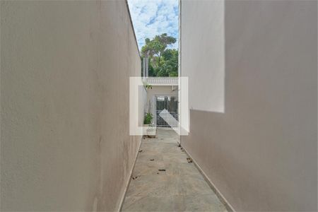 Casa à venda com 3 quartos, 157m² em Jardim Prudência, São Paulo