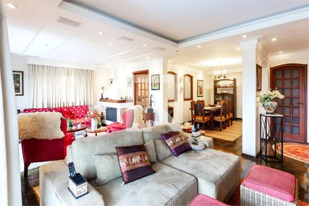 Casa à venda com 3 quartos, 305m² em Interlagos, São Paulo