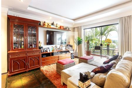 Casa à venda com 3 quartos, 305m² em Interlagos, São Paulo