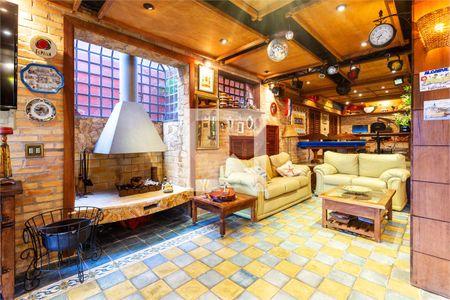 Casa à venda com 3 quartos, 305m² em Interlagos, São Paulo