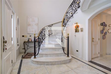 Casa à venda com 4 quartos, 356m² em Santo Amaro, São Paulo