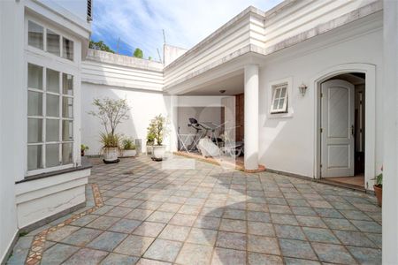 Casa à venda com 4 quartos, 356m² em Santo Amaro, São Paulo