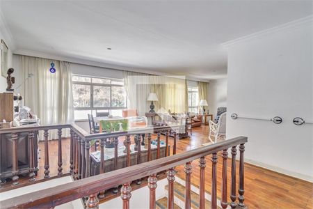 Casa à venda com 3 quartos, 261m² em Chácara Monte Alegre, São Paulo