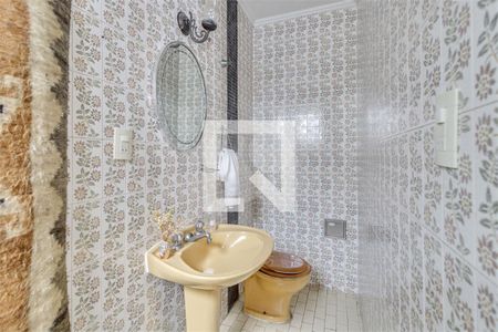 Casa à venda com 3 quartos, 261m² em Chácara Monte Alegre, São Paulo