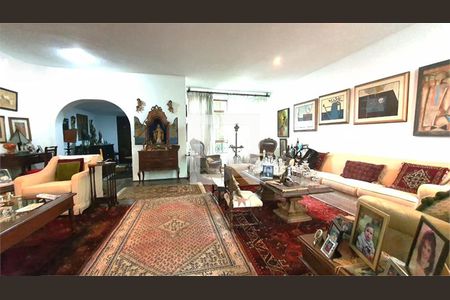 Casa à venda com 4 quartos, 433m² em Granja Julieta, São Paulo