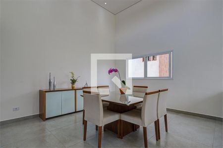 Casa à venda com 6 quartos, 450m² em Interlagos, São Paulo