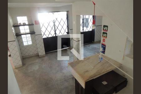 Casa à venda com 3 quartos, 252m² em Santo Amaro, São Paulo